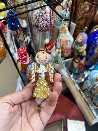 Bijou Fait Main, Boîte Artisanale, Poupée d'Art - Les Merveilles de l'Est | Article ID: 10001