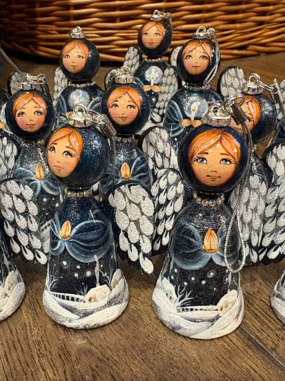 Bijou Fait Main, Boîte Artisanale, Poupée d'Art - Les Merveilles de l'Est | Article ID: 10010