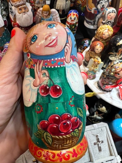 Bijou Fait Main, Boîte Artisanale, Poupée d'Art - Les Merveilles de l'Est | Article ID: 10028