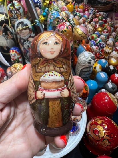 Bijou Fait Main, Boîte Artisanale, Poupée d'Art - Les Merveilles de l'Est | Article ID: 10030