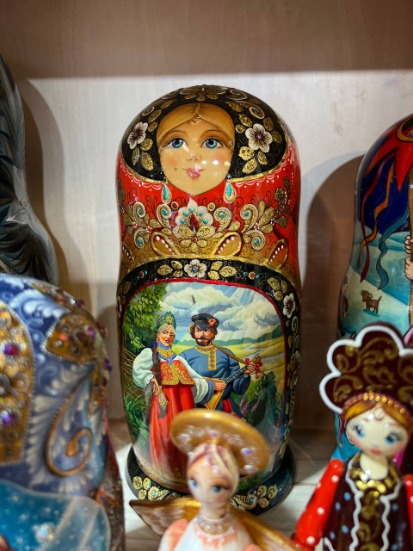 Bijou Fait Main, Boîte Artisanale, Poupée d'Art - Les Merveilles de l'Est | Article ID: 10035