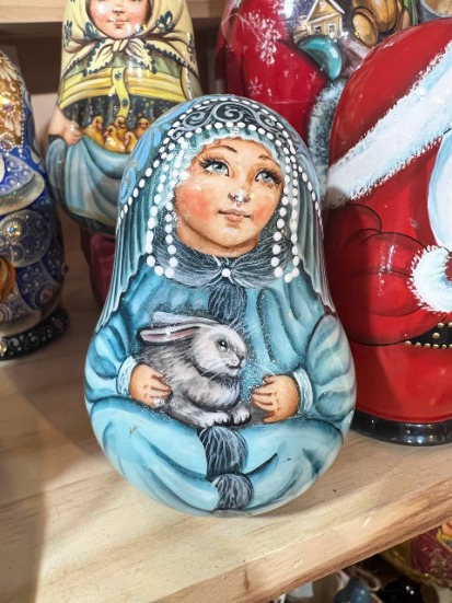 Bijou Fait Main, Boîte Artisanale, Poupée d'Art - Les Merveilles de l'Est | Article ID: 10061