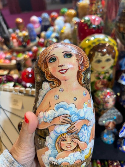 Bijou Fait Main, Boîte Artisanale, Poupée d'Art - Les Merveilles de l'Est | Article ID: 10063