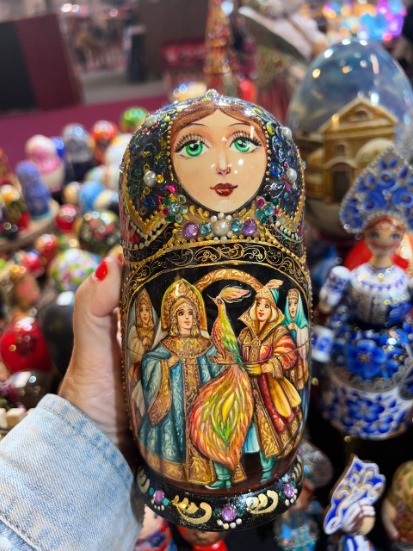 Bijou Fait Main, Boîte Artisanale, Poupée d'Art - Les Merveilles de l'Est | Article ID: 10066