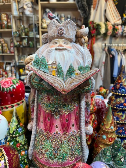 Bijou Fait Main, Boîte Artisanale, Poupée d'Art - Les Merveilles de l'Est | Article ID: 10067