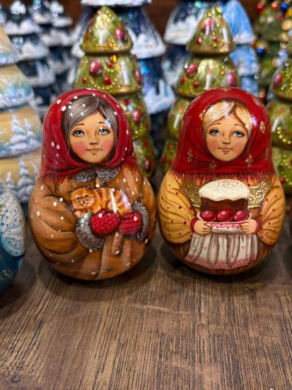 Bijou Fait Main, Boîte Artisanale, Poupée d'Art - Les Merveilles de l'Est | Article ID: 10084