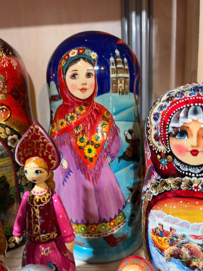 Bijou Fait Main, Boîte Artisanale, Poupée d'Art - Les Merveilles de l'Est | Article ID: 10085